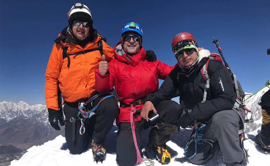 Island Peak Climbing Nepal 2026 | 19 Days with EBC | 6,189m Summit