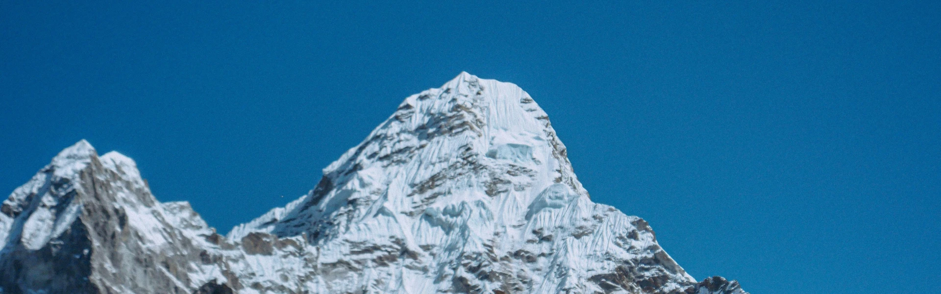 Why Do Ama Dablam Expedition Prices Vary So Much