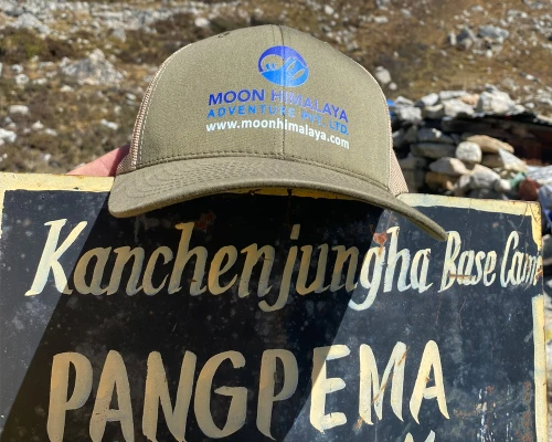 Pangpema base camp 
